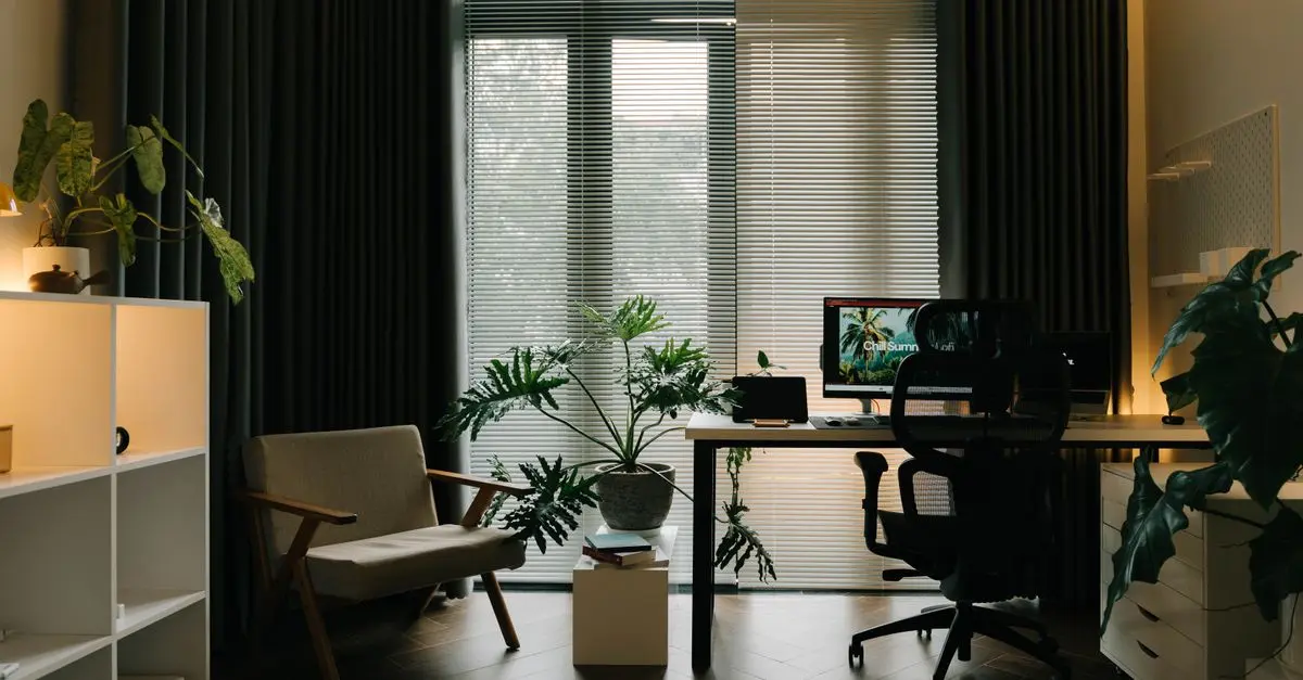 10 Essential Tips for Developing Writing Discipline