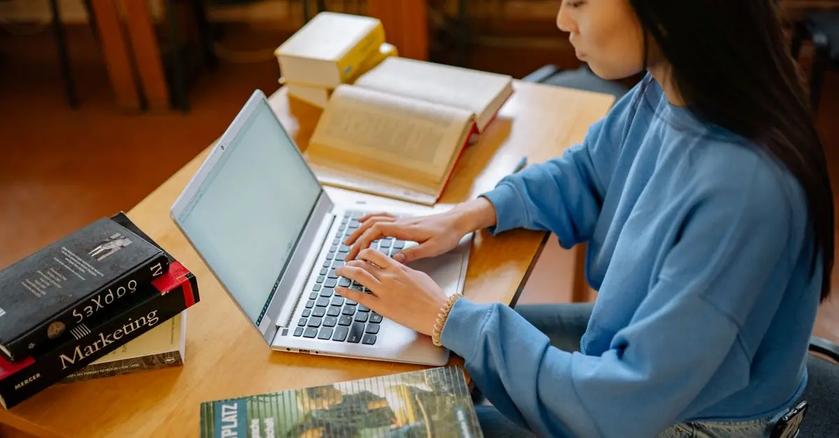 10 Fundamental Techniques for Achieving Writing Mastery