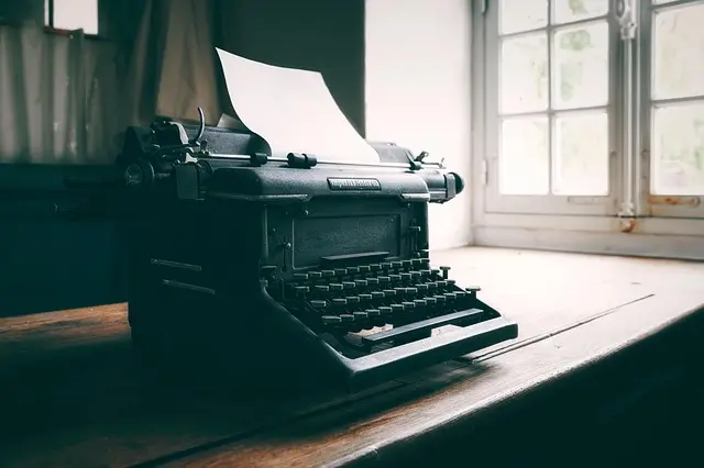 10 Essential Tips for Mastering Creative Writing