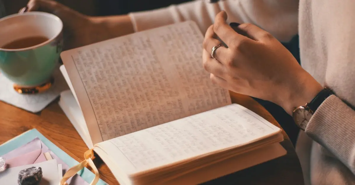 10 Essential Tips for Mastering Creative Writing Techniques